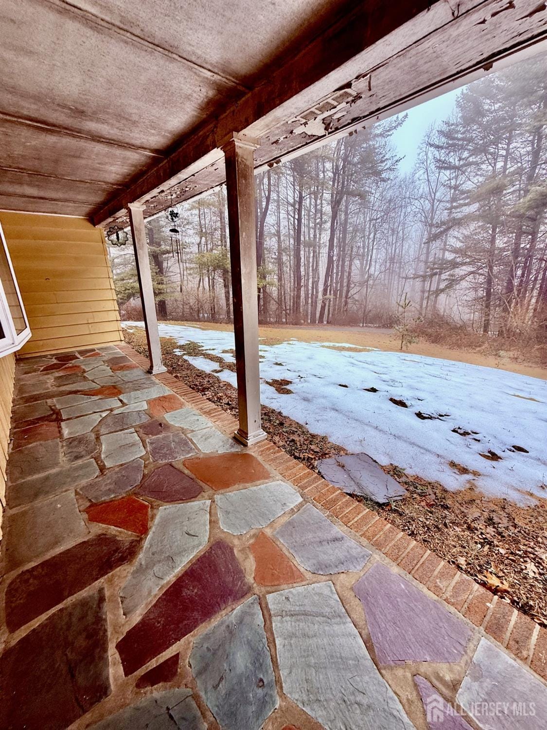 150 Karrville Road Image 3