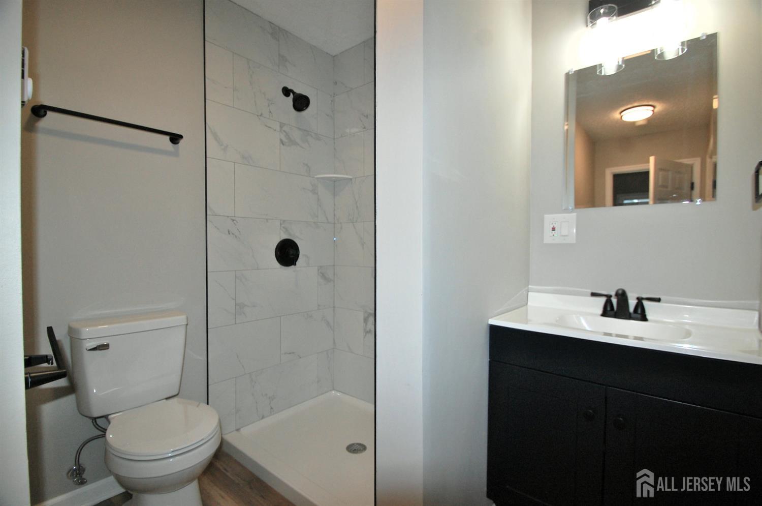 807 6th Street, Union Beach, NJ, 07735 image 33