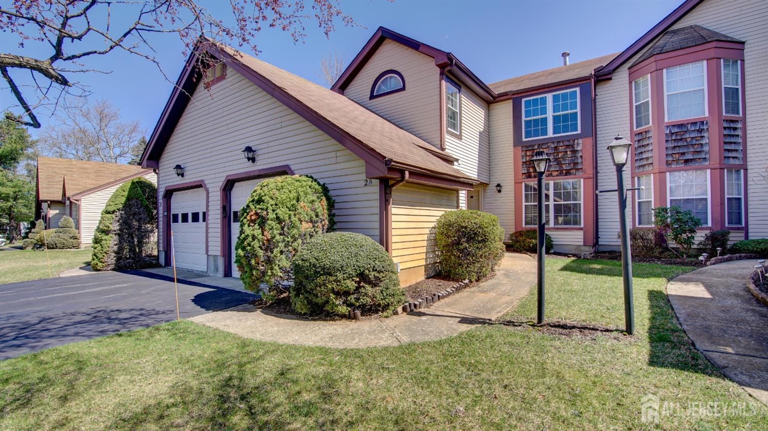 2 Hempstead Drive Image 1