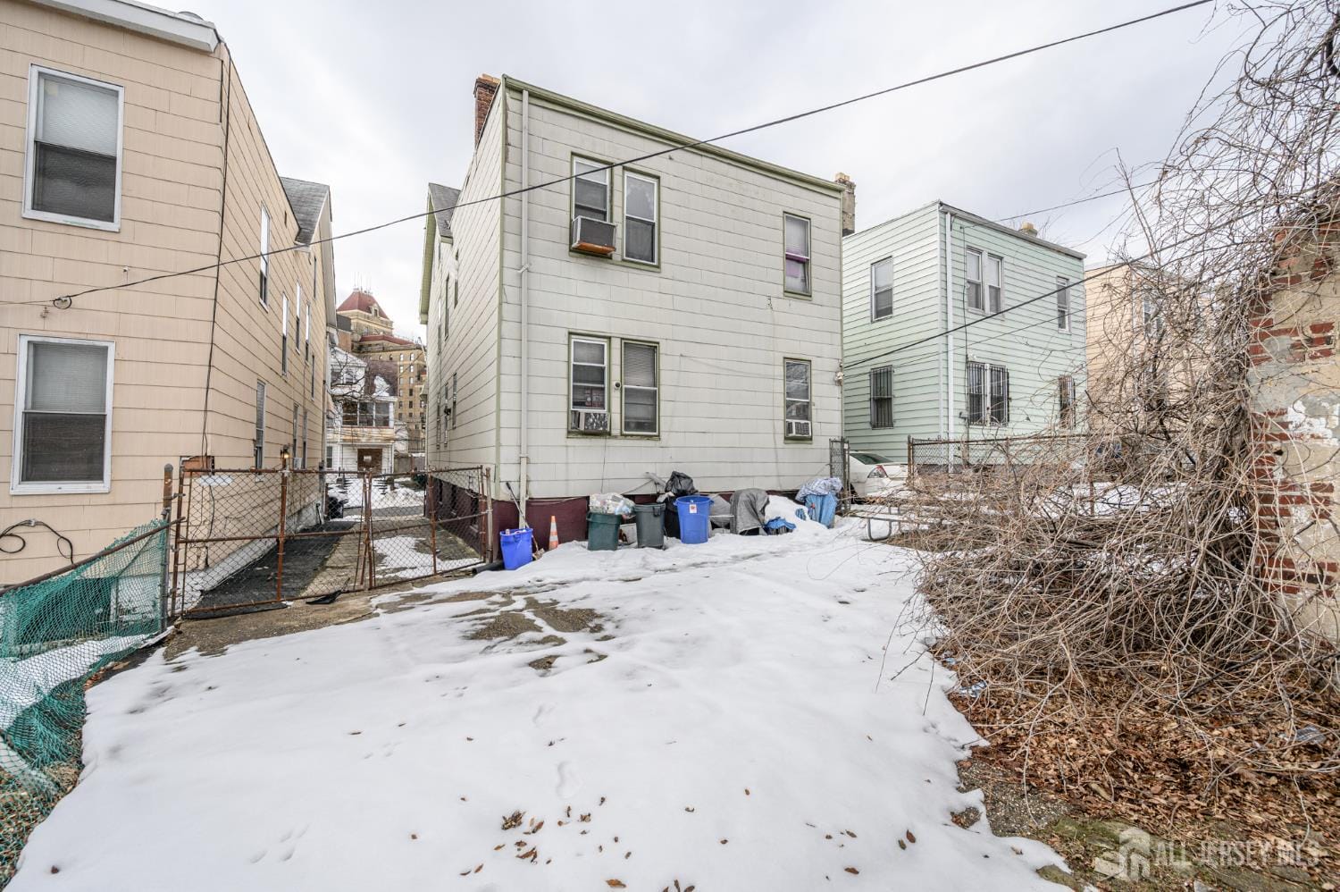 7 Mapes Terrace Image 4