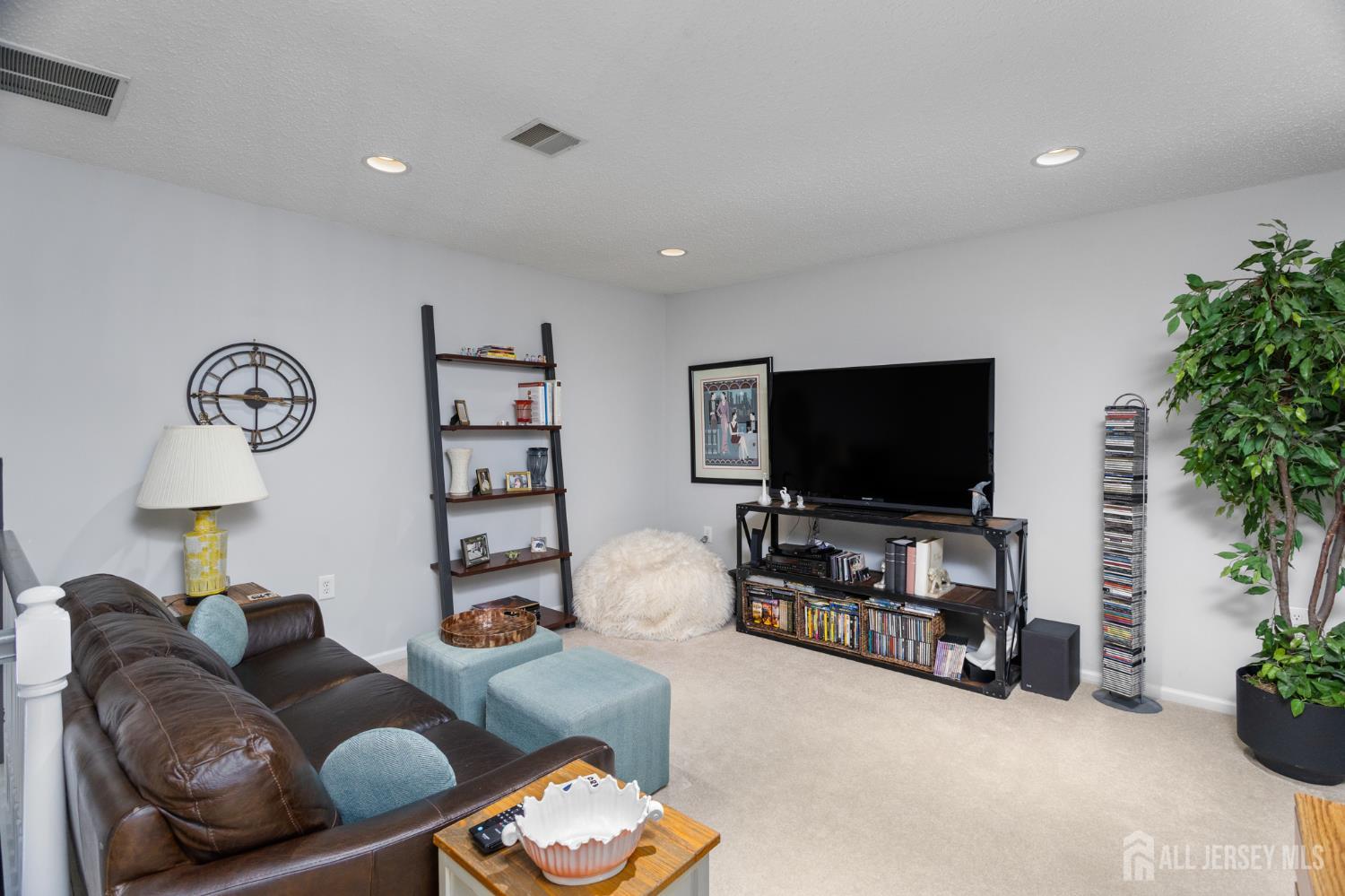 7 Severn Way, Monroe, NJ, 08831 image 25