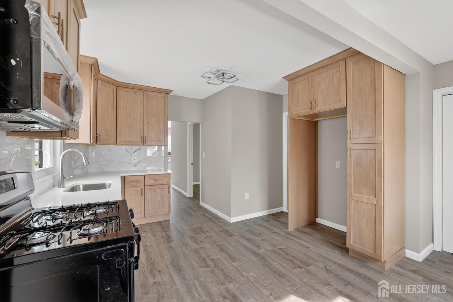 419 Inslee Street, Perth Amboy, NJ, 08861 image 9