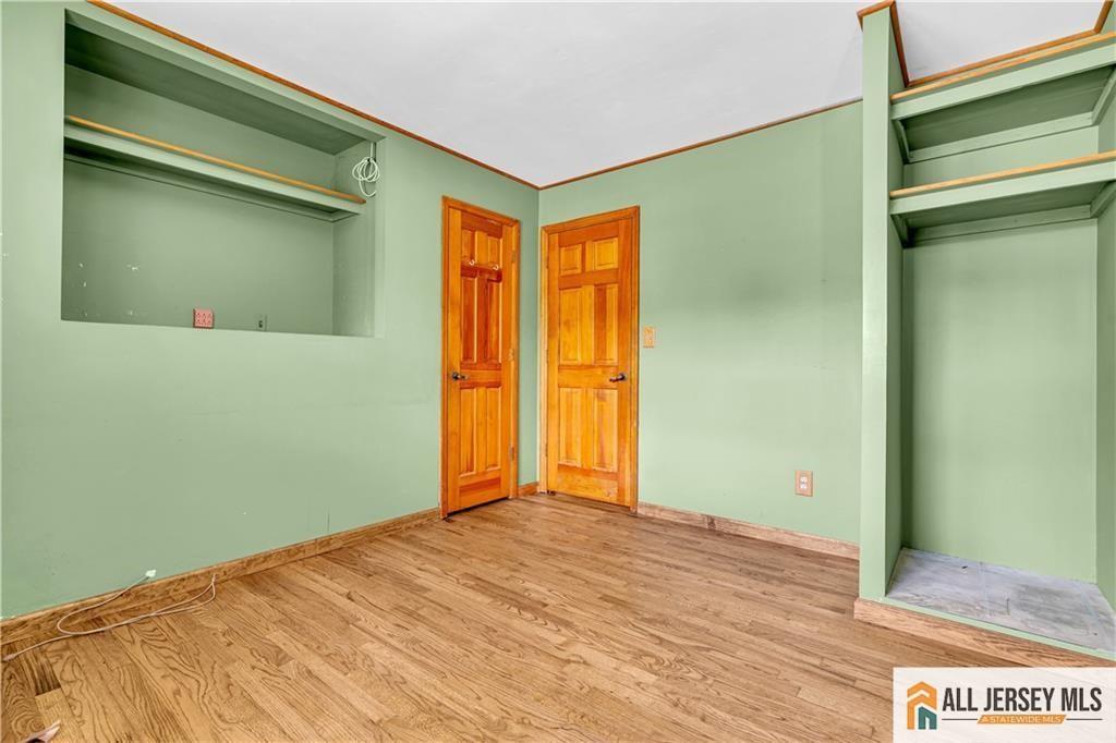 8 Whitehall Avenue, Edison, NJ, 08820 image 21