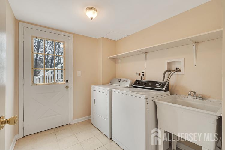 1035 Hillside Drive, North Brunswick, NJ, 08902 image 8