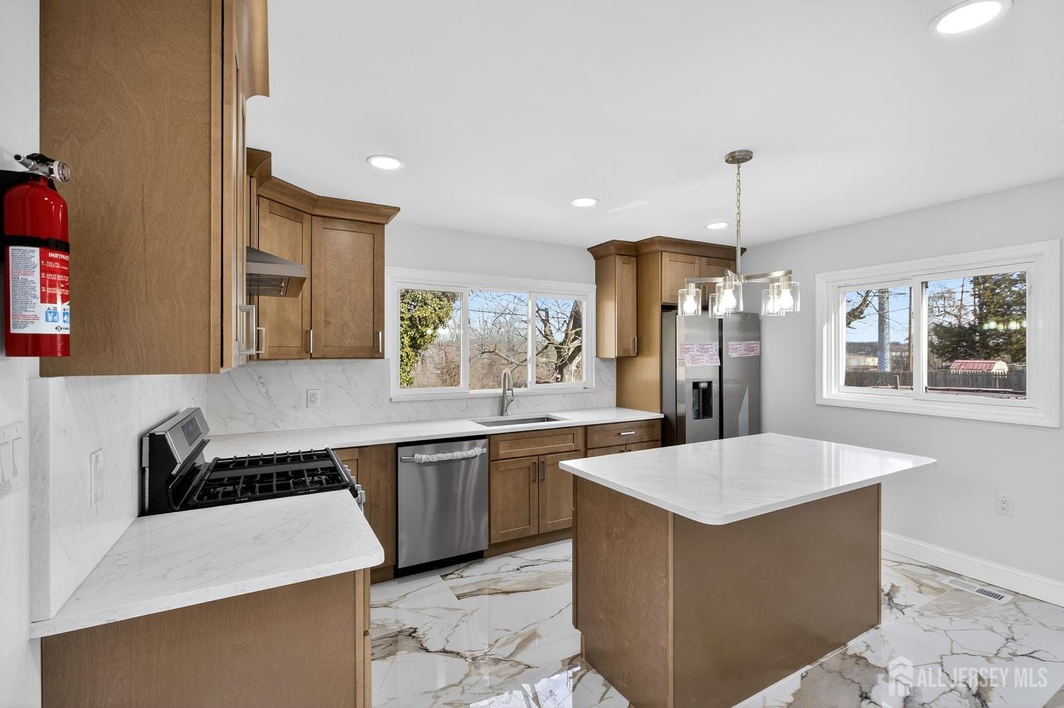 12 N Pennington Road, New Brunswick, NJ, 08901 image 28