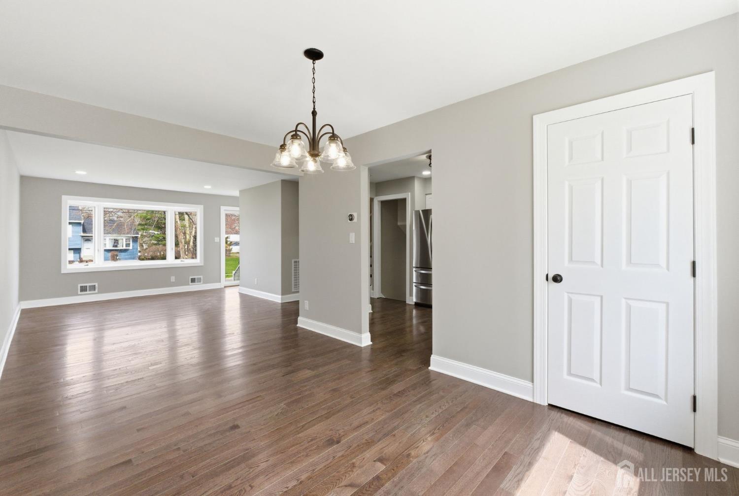 215 Oakmanor Parkway, South Plainfield, NJ, 07080 image 23