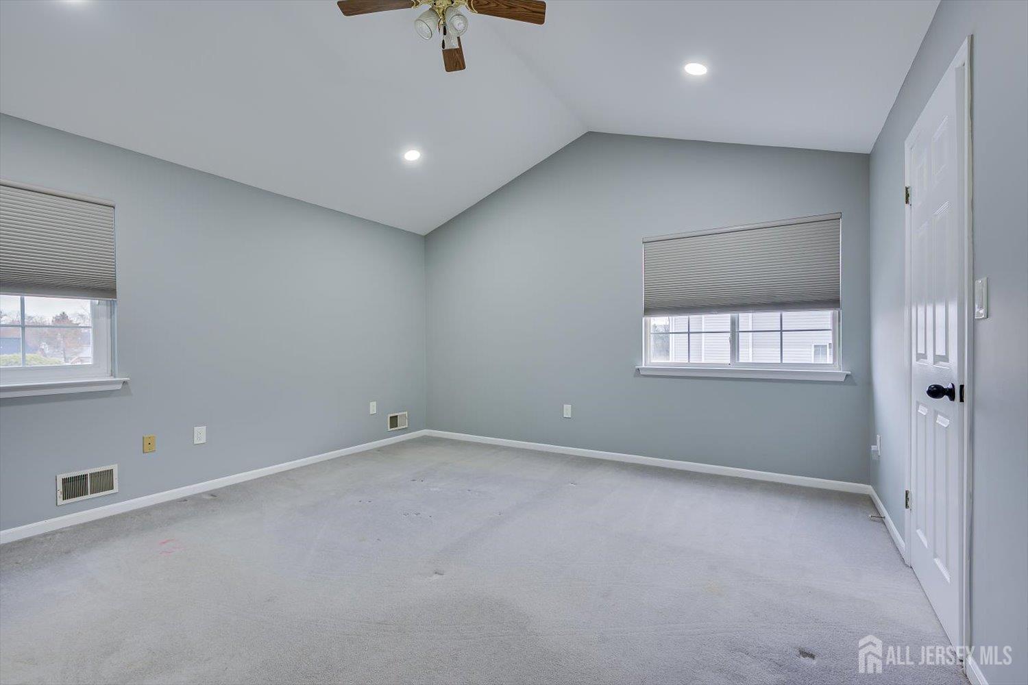 51 Cherrywood Drive, Piscataway, NJ, 08854 image 18