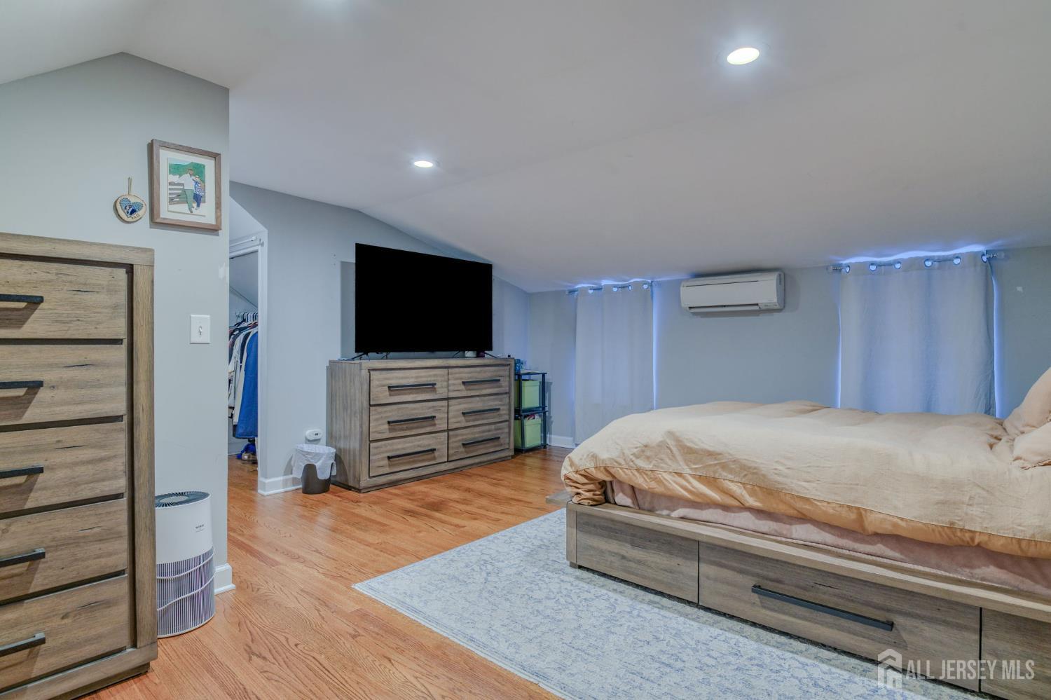 186 Prigmore Street, East Brunswick, NJ, 08816 image 15