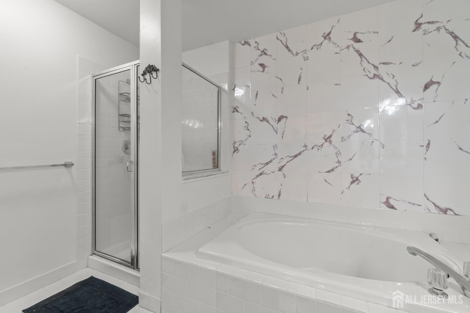 8 Pine Valley Lane, Monroe, NJ, 08831 image 25