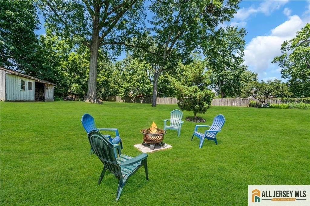 8 Whitehall Avenue, Edison, NJ, 08820 image 39