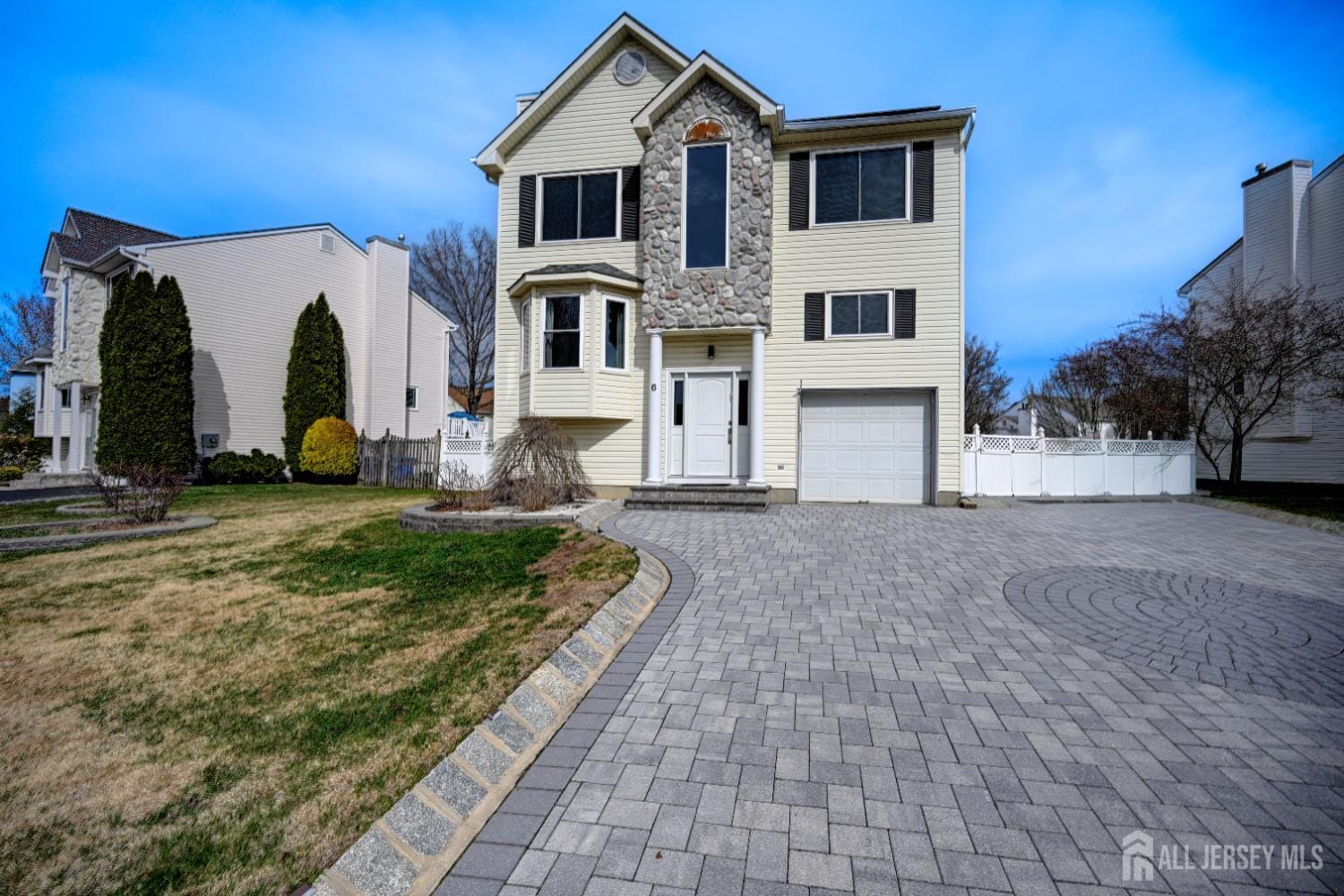 6 Emily Drive Image 1