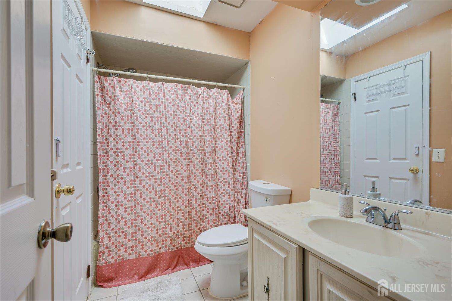 1704 Deerfield Drive, Edison, NJ, 08820 image 27