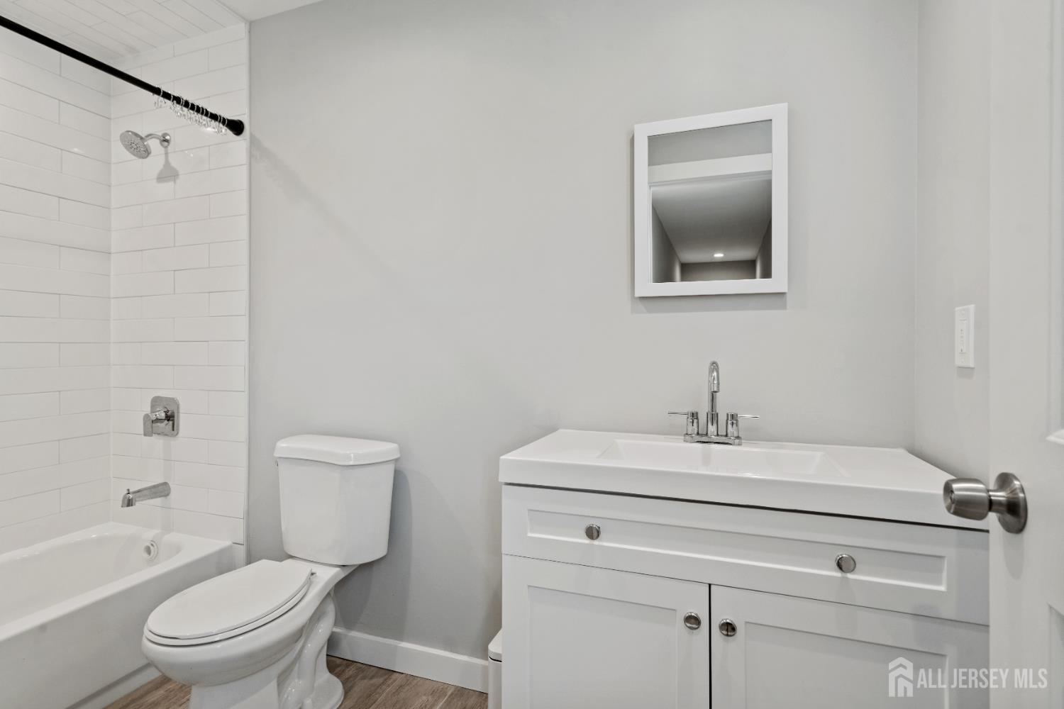 13 Albany Street, Edison, NJ, 08837 image 26