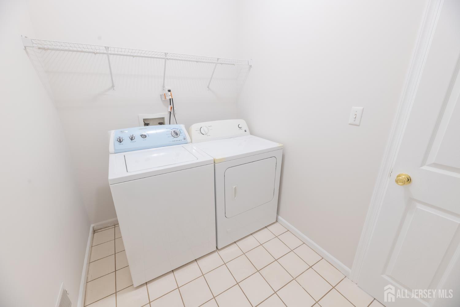 6 Banyan Court, Edison, NJ, 08820 image 32