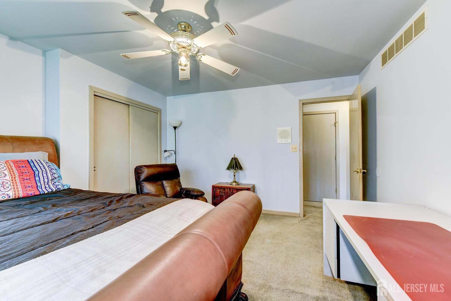 6 Keen Lane, Edison, NJ, 08820 image 24