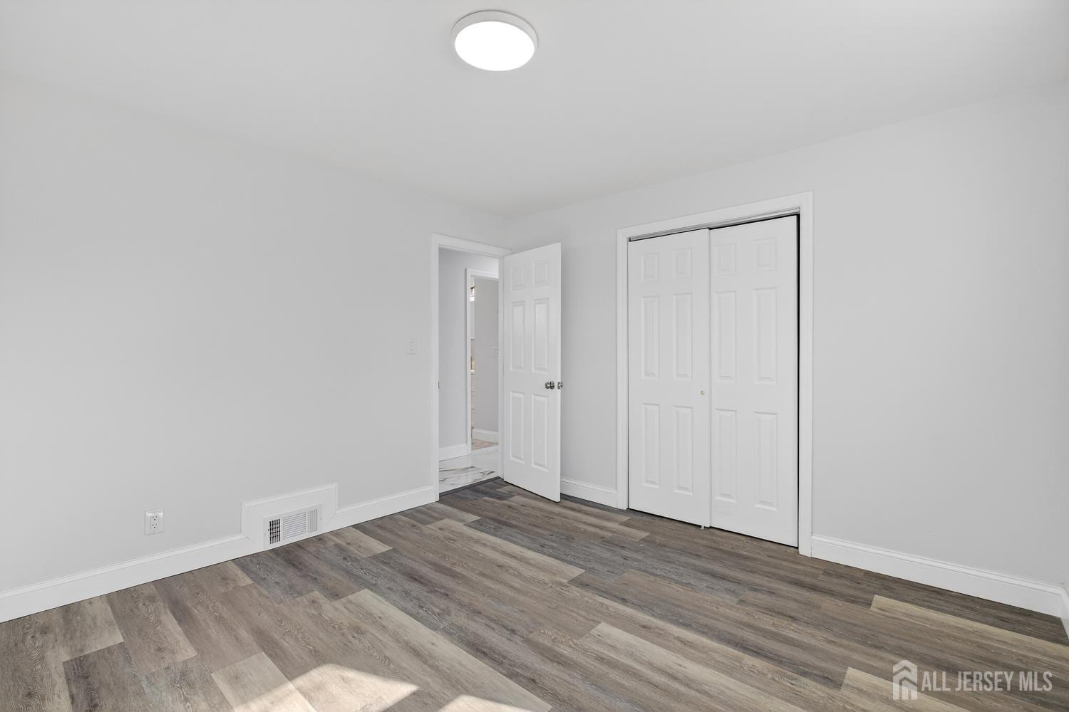 12 N Pennington Road, New Brunswick, NJ, 08901 image 16