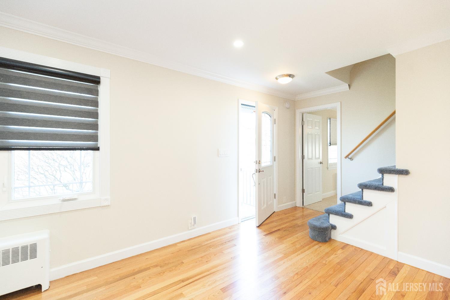 1605 Windrew Avenue Image 5