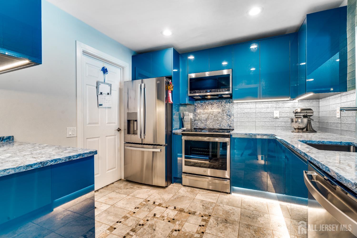 845-B Taylor Road, Monroe, NJ, 08831 image 8