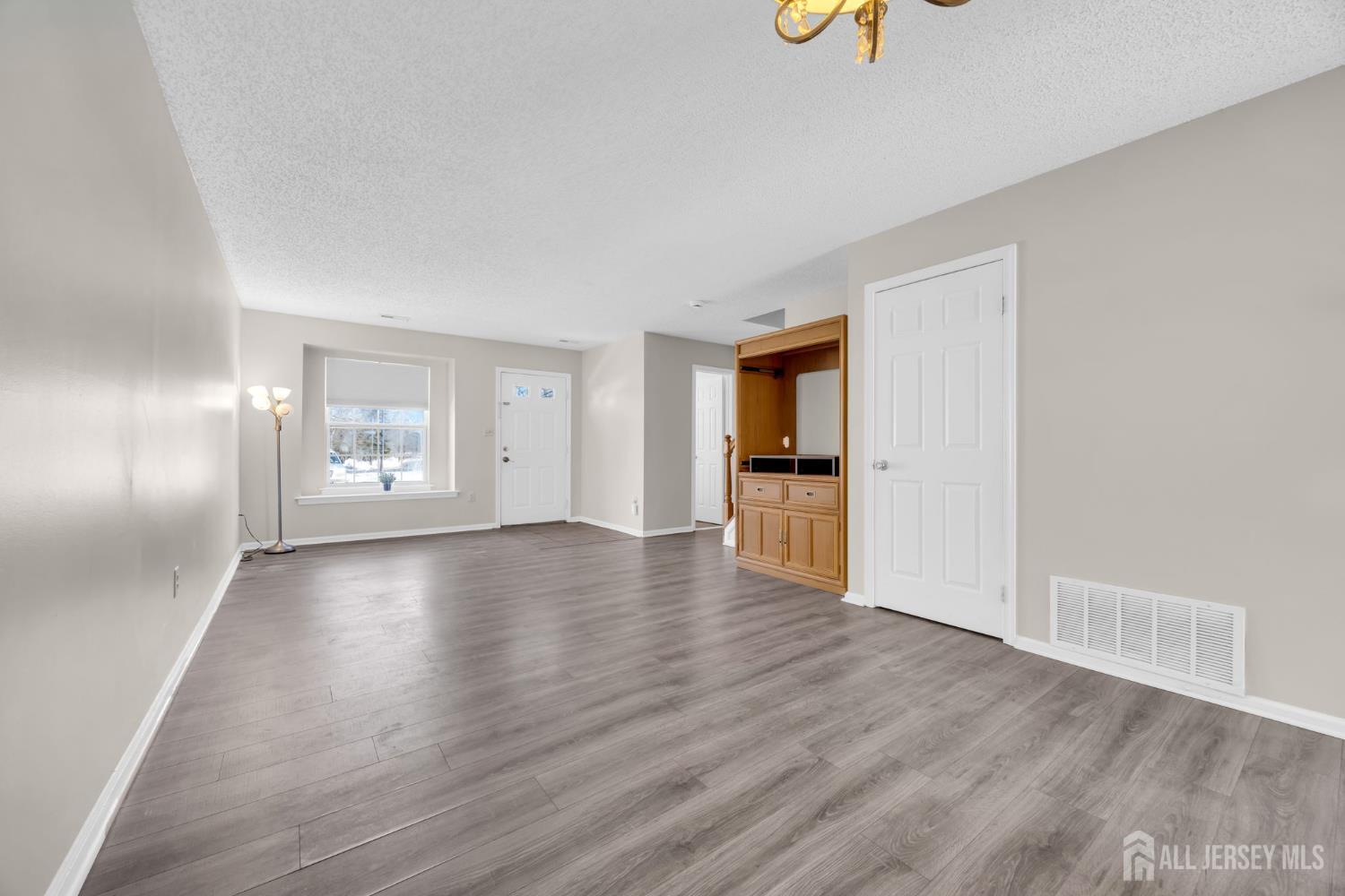 2 Rachel Court 2 Image 5