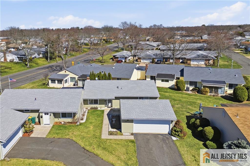 21 Celtis Plaza 21B Image 3