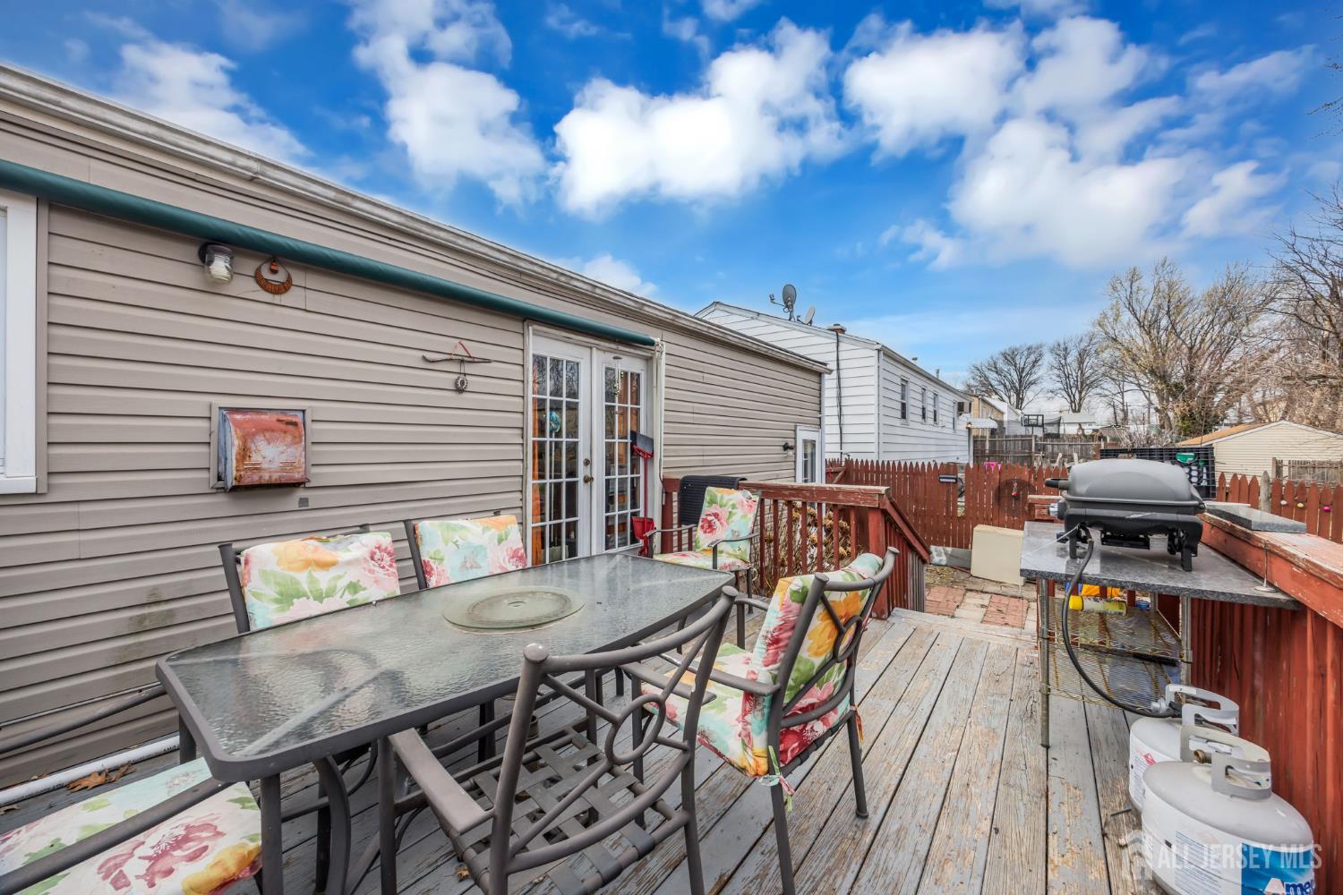 14 Hastings Place, Carteret, NJ, 07008 image 37