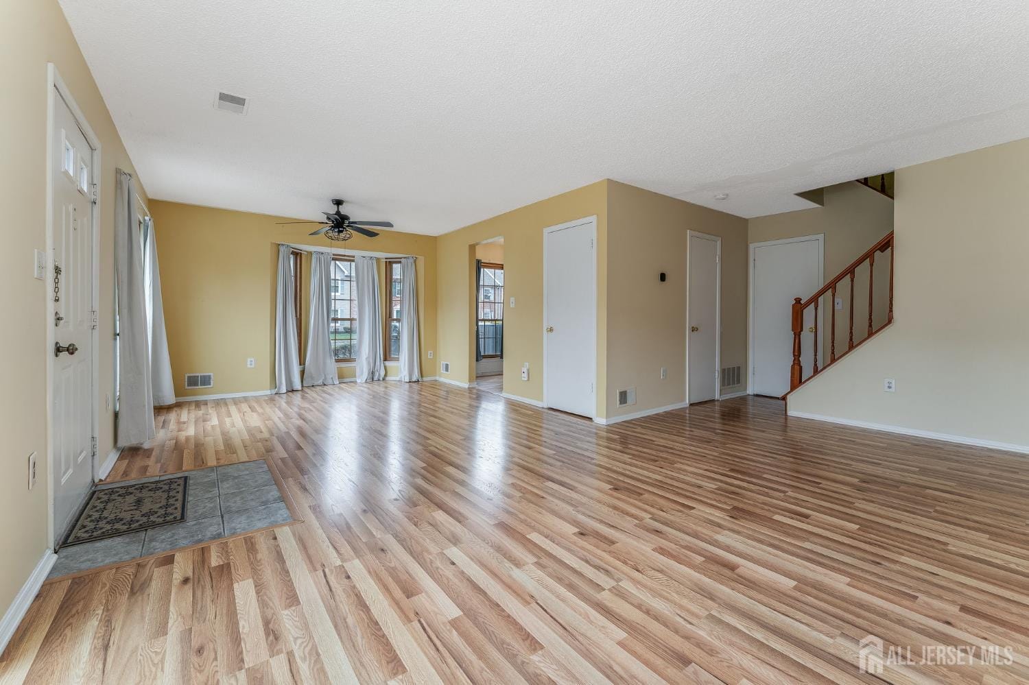 382 Hadleigh Lane, North Brunswick, NJ, 08902 image 6