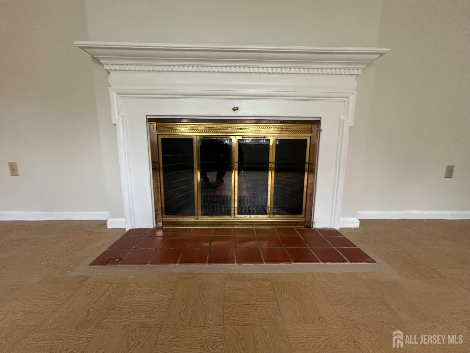 136 Plymouth Lane C Image 5