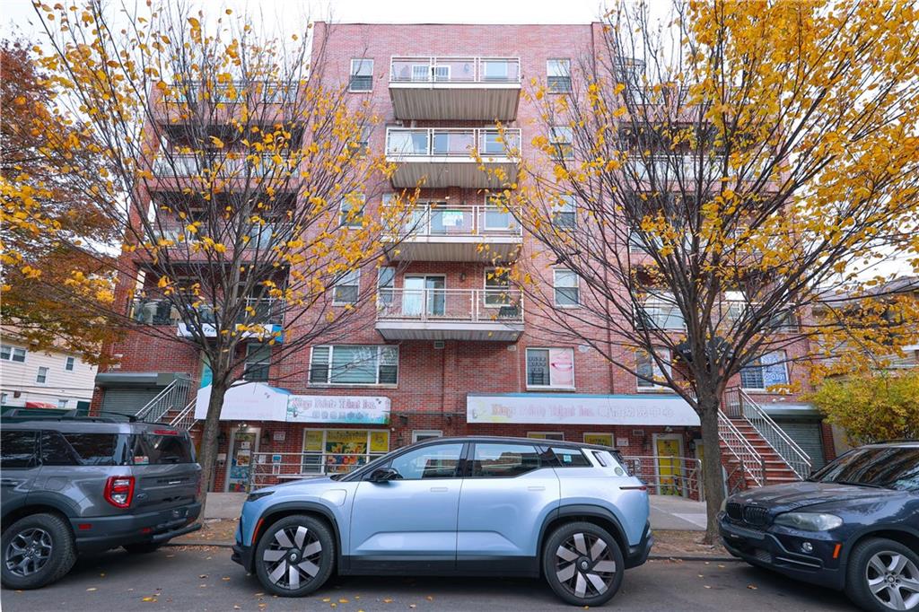 1457 West 5th Street 3E Image 2