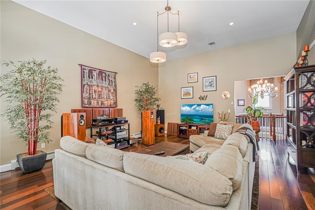 45 Tiller Court, Staten  Island, New York, 10309 image 25