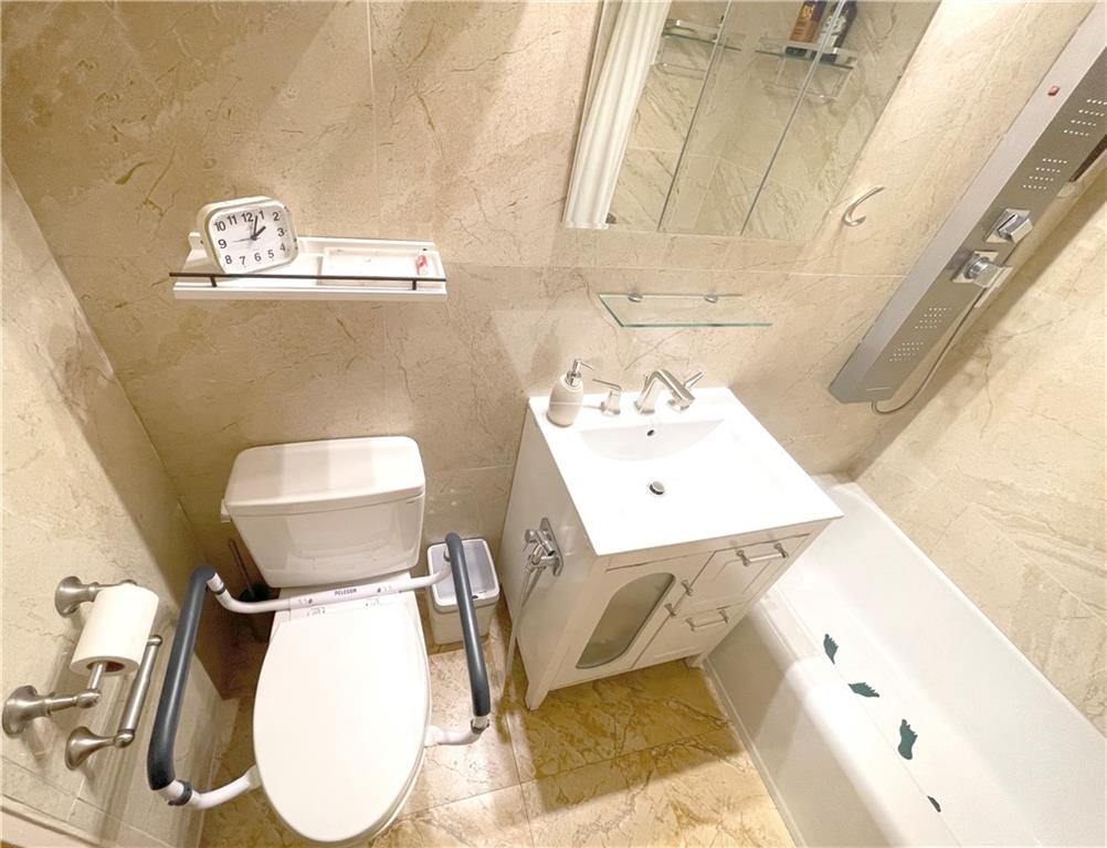 3178 Nostrand Avenue 5H, Brooklyn, New York, 11229 image 31