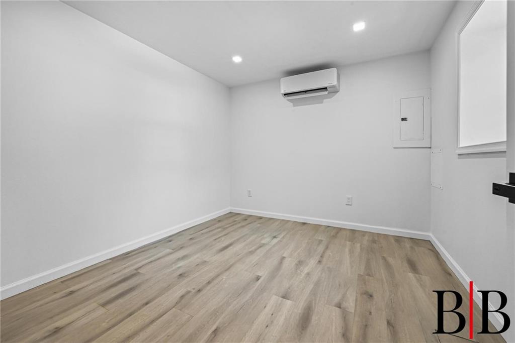 552 East 80th Street, Brooklyn, New York, 11236 image 11