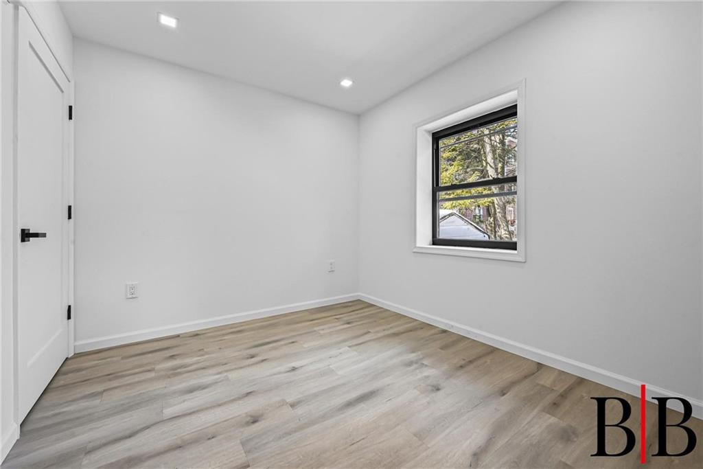 552 East 80th Street, Brooklyn, New York, 11236 image 6