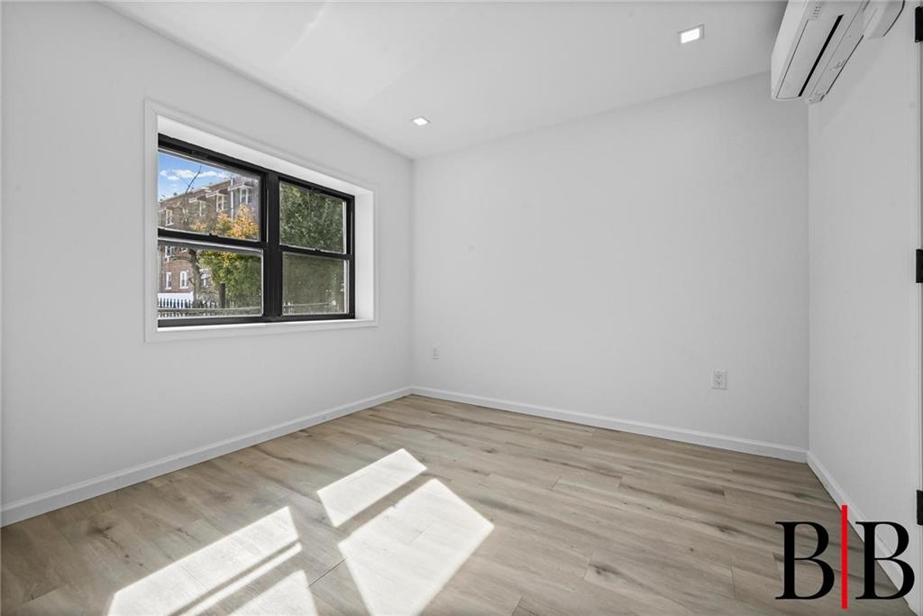 552 East 80th Street, Brooklyn, New York, 11236 image 7