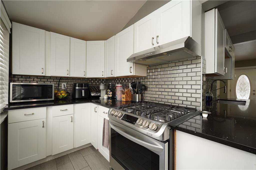 85 Oswald Place, Staten  Island, New York, 10309 image 7