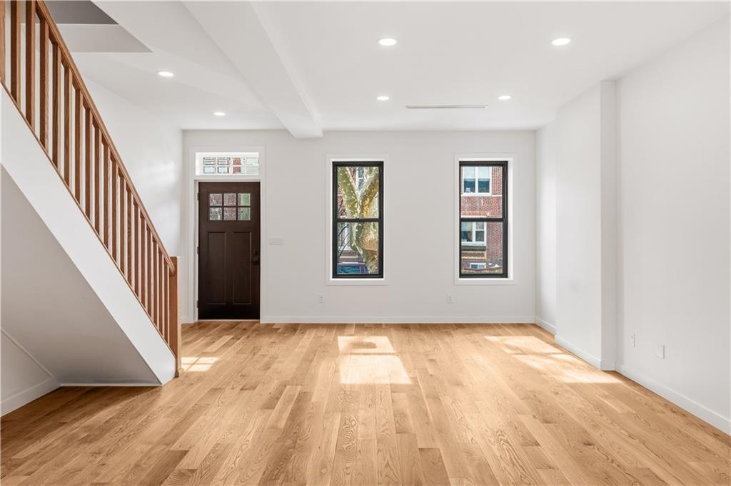 193 29th Street Image 3