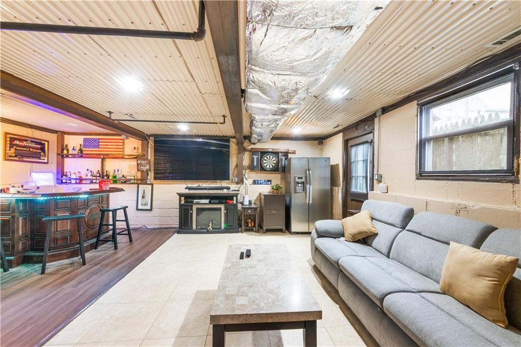 59 Frank Court, Brooklyn, New York, 11229 image 15