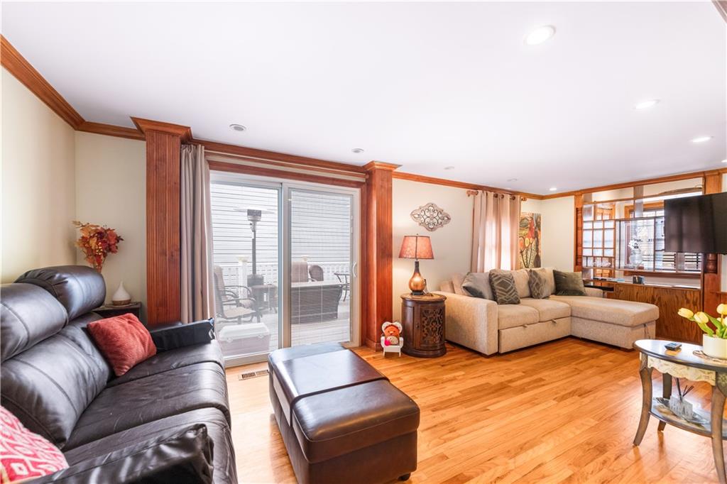 59 Frank Court, Brooklyn, New York, 11229 image 8