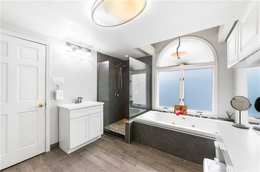 59 Frank Court, Brooklyn, New York, 11229 image 10