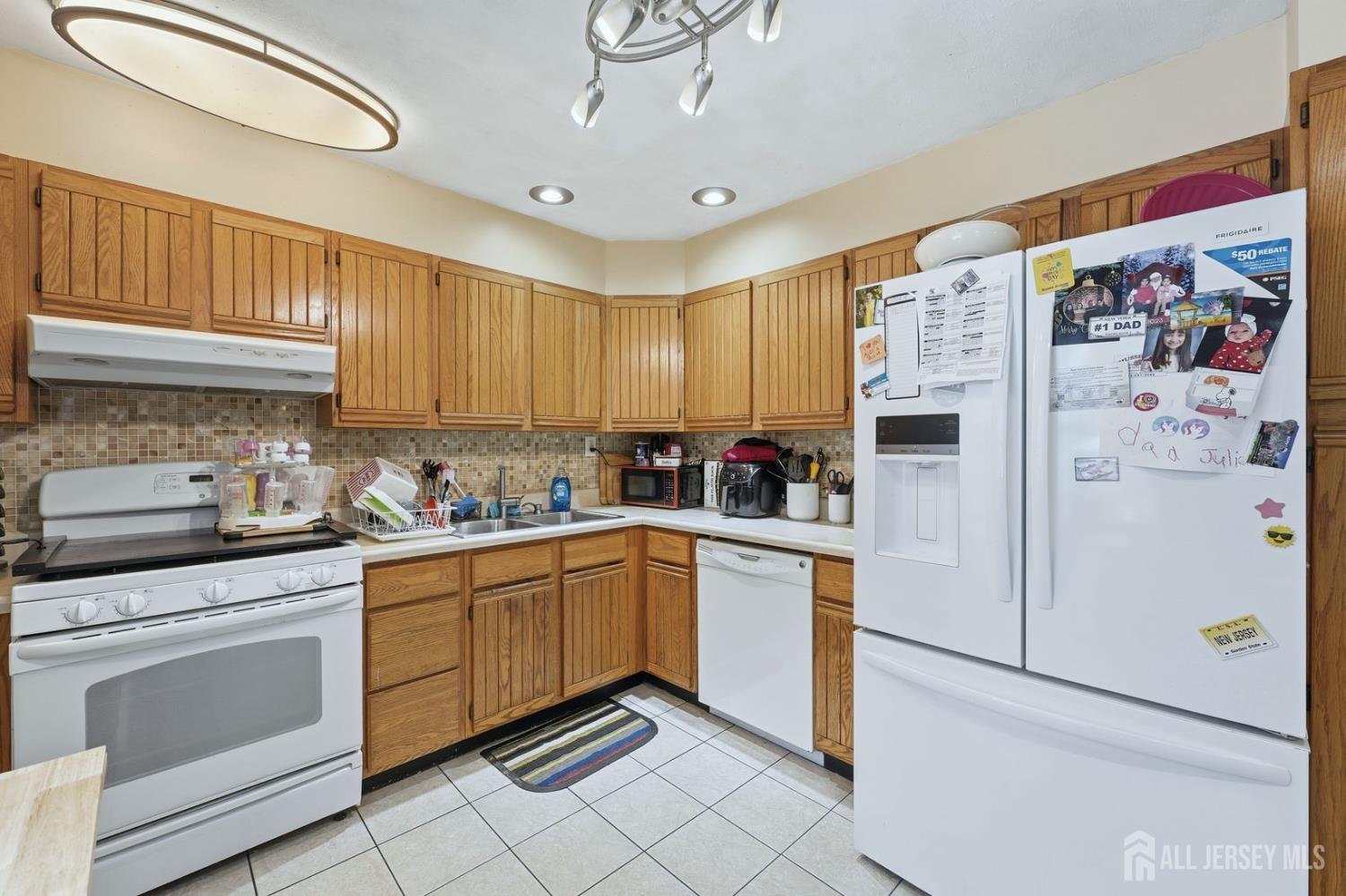 587 Marlboro Road, Old Bridge, NJ, 08857 image 12