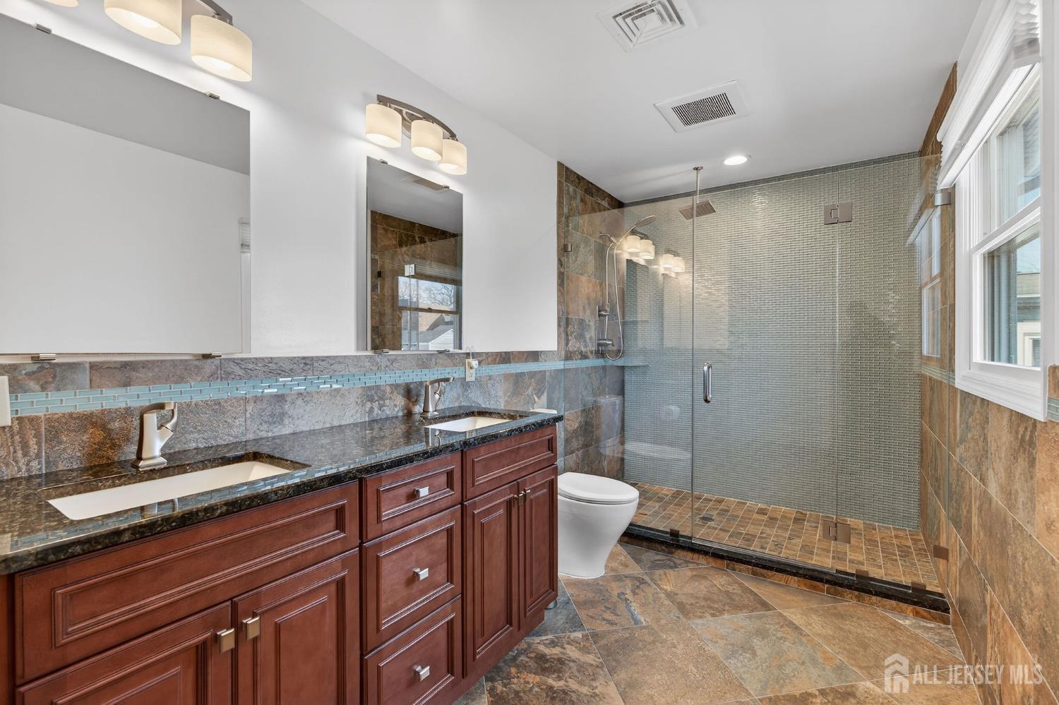 739 5th Avenue, Lyndhurst, NJ, 07071 image 25