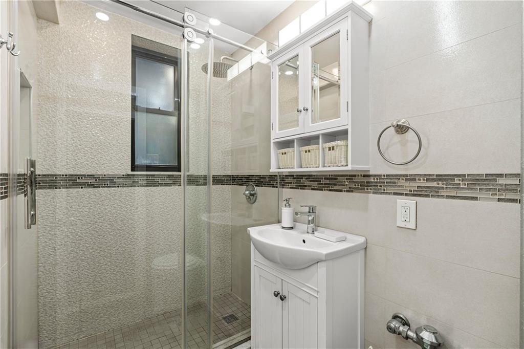 2209 Knapp Street 1F, Brooklyn, New York, 11229 image 20