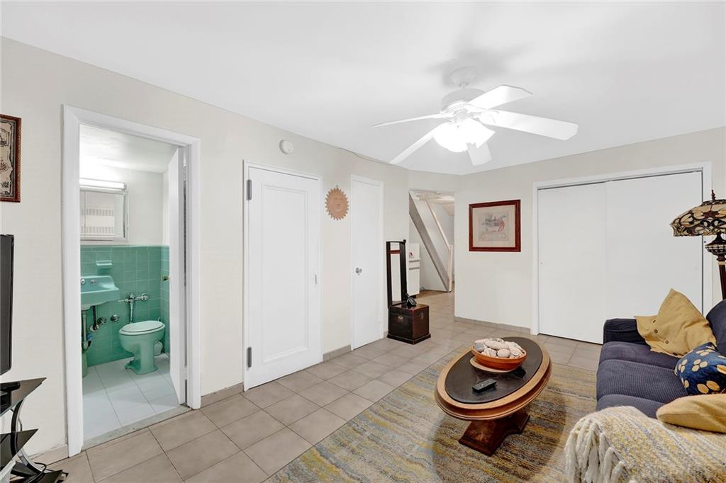 350 Bay 10th Street, Brooklyn, New York, 11228 image 30