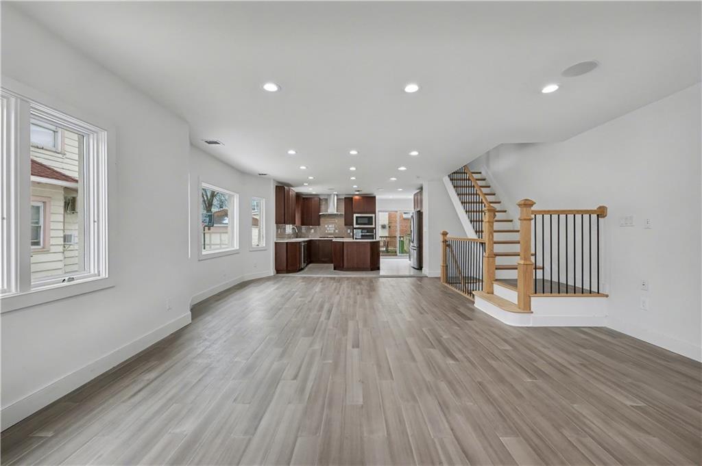 3912 Lyme Avenue, Brooklyn, New York, 11224 image 17