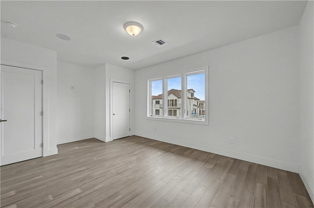 3912 Lyme Avenue, Brooklyn, New York, 11224 image 21