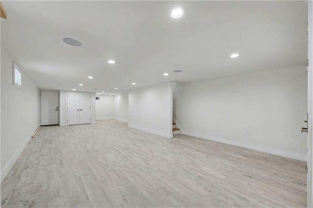 3912 Lyme Avenue, Brooklyn, New York, 11224 image 31