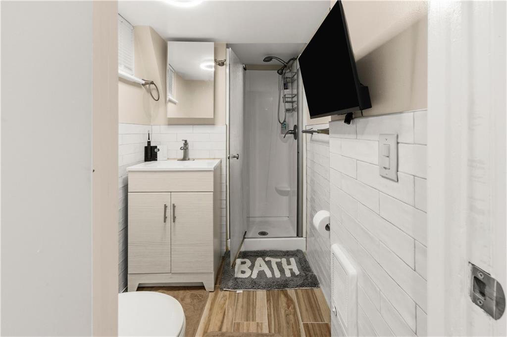 11569 Farmers Boulevard, Queens, New York, 11412 image 16