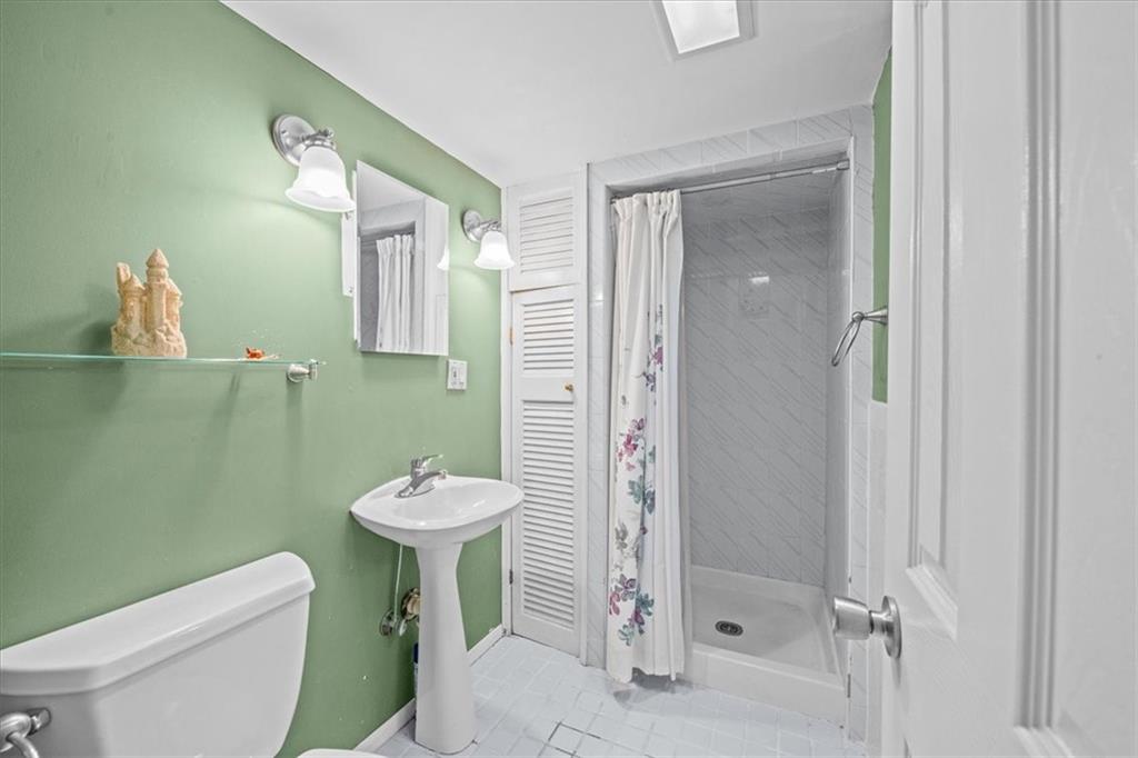 81 Dictum Ct., Brooklyn, New York, 11229 image 24