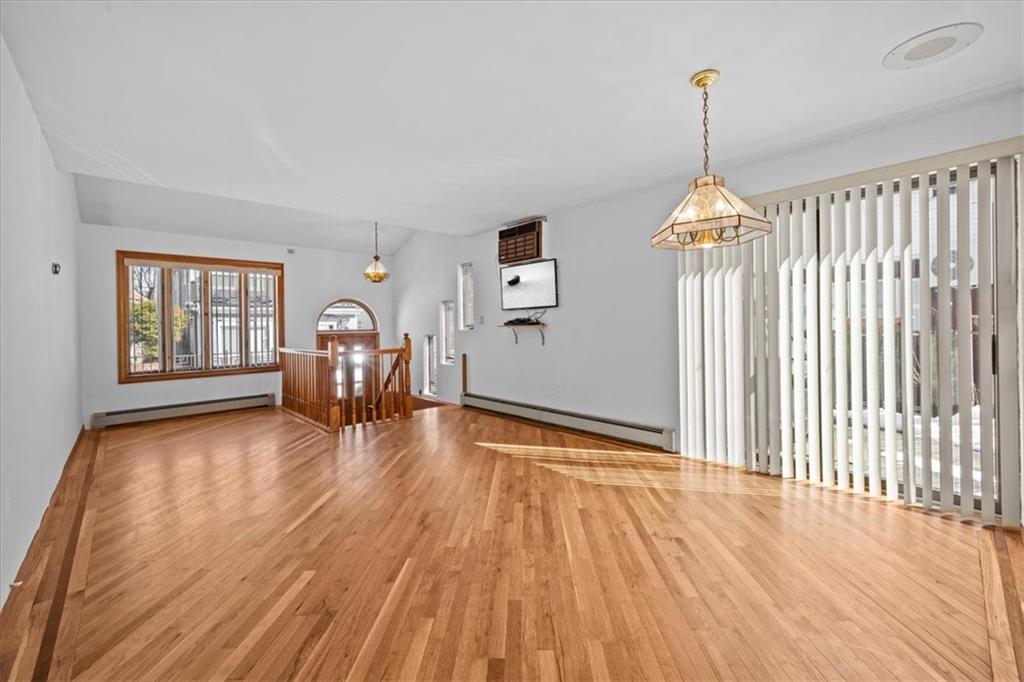 81 Dictum Ct., Brooklyn, New York, 11229 image 6