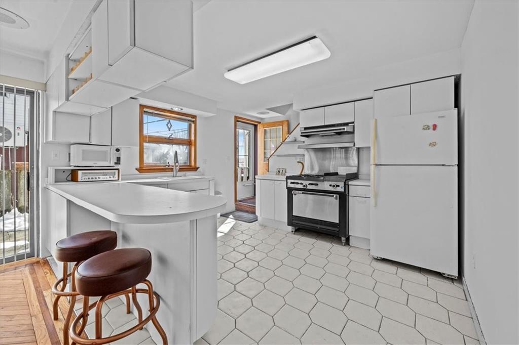 81 Dictum Ct., Brooklyn, New York, 11229 image 9