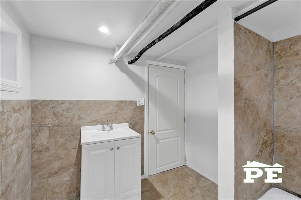 4204 Avenue I, Brooklyn, New York, 11210 image 27